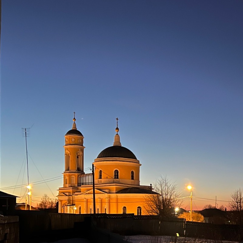 Церковь Воздвижения Креста Господня, Крестовоздвиженский храм